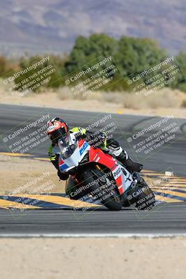 media/Feb-04-2024-SoCal Trackdays (Sun) [[91d6515b1d]]/6-Turn 10 Set 2 (1120am)/